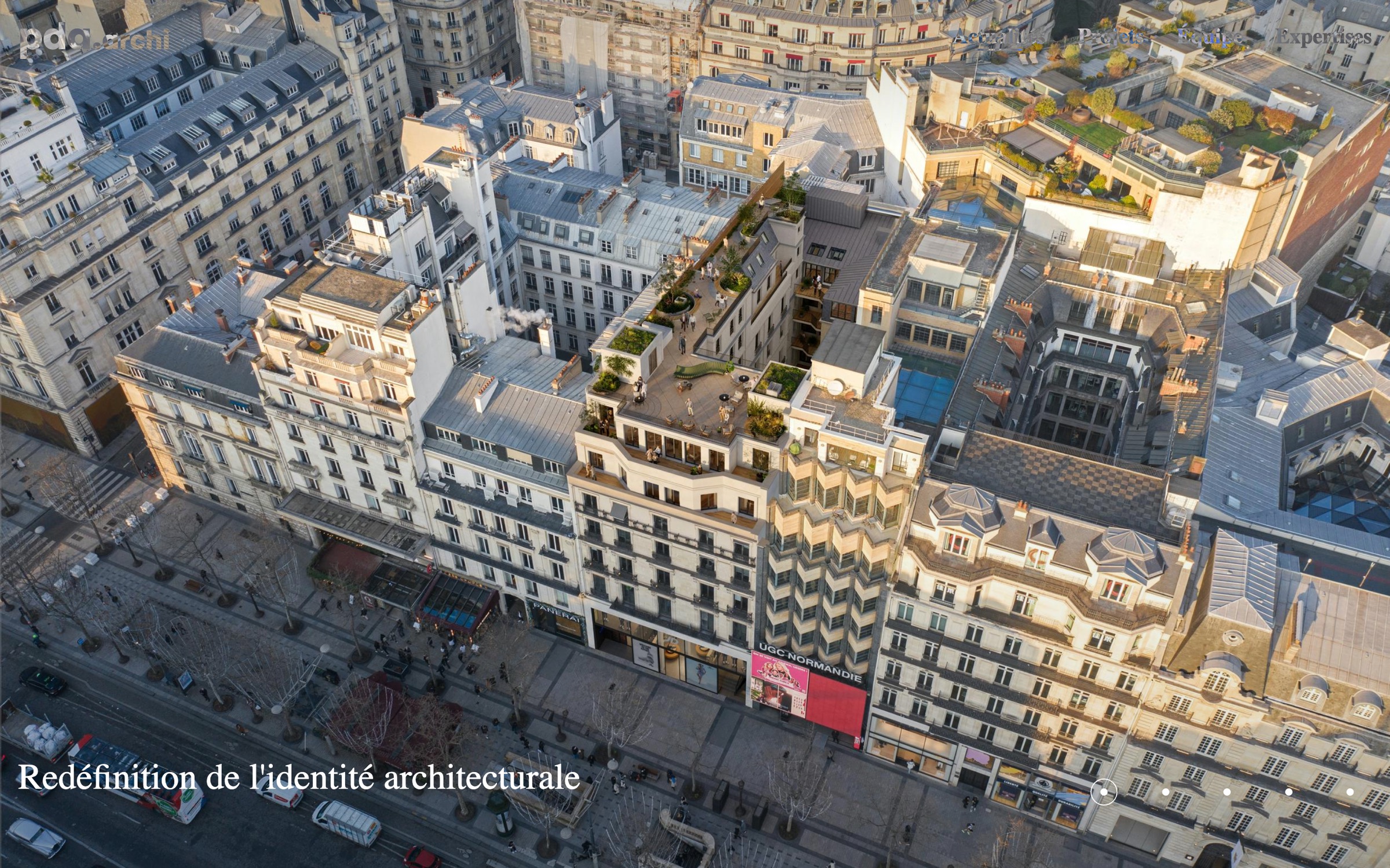 The original pda.archi home page: a full-screen aerial photograph with a French caption and the menu laid over it.